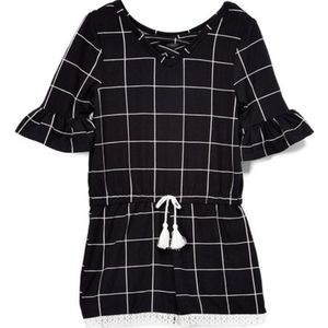 NWTBlack Windowpane Ruffle-Sleeve Romper 2T